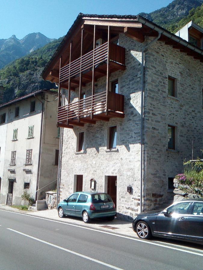 Belfort Piuro Exterior foto